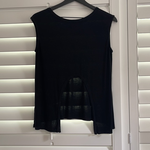 Open back tank - Picture 2 of 2